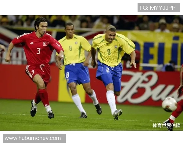 国外足球明星私人团队揭秘球场外的生活与合作伙伴关系