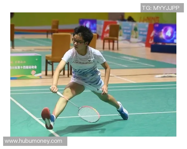 深入分析成都羽毛球队的运营策略与发展模式探讨